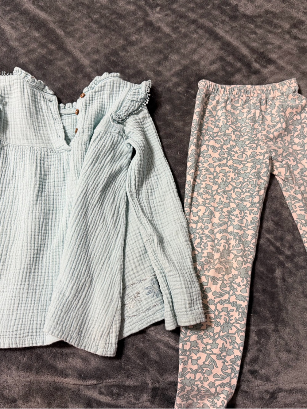 Jessica Simpson Brand Kids Light Blue Gauze Top and Pink Floral Leggings Set